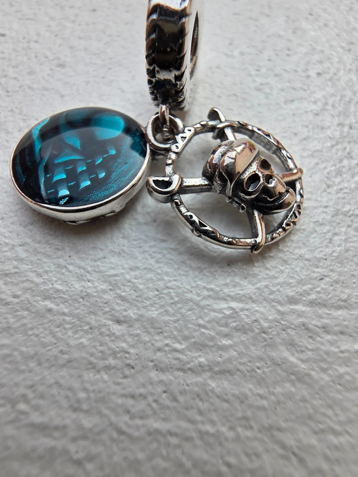 Charm pirate des Caraïbes Disney – Charm 2