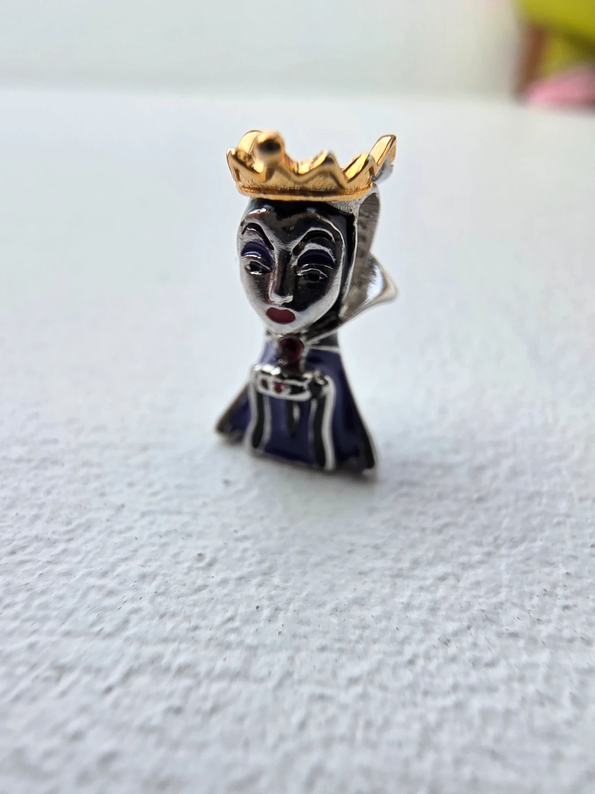 Charm maléfique blanche neige – Charm