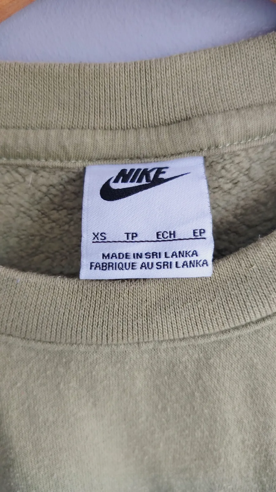 Sweatshirt Nike vert kaki col rond – Nike – taille XS 5