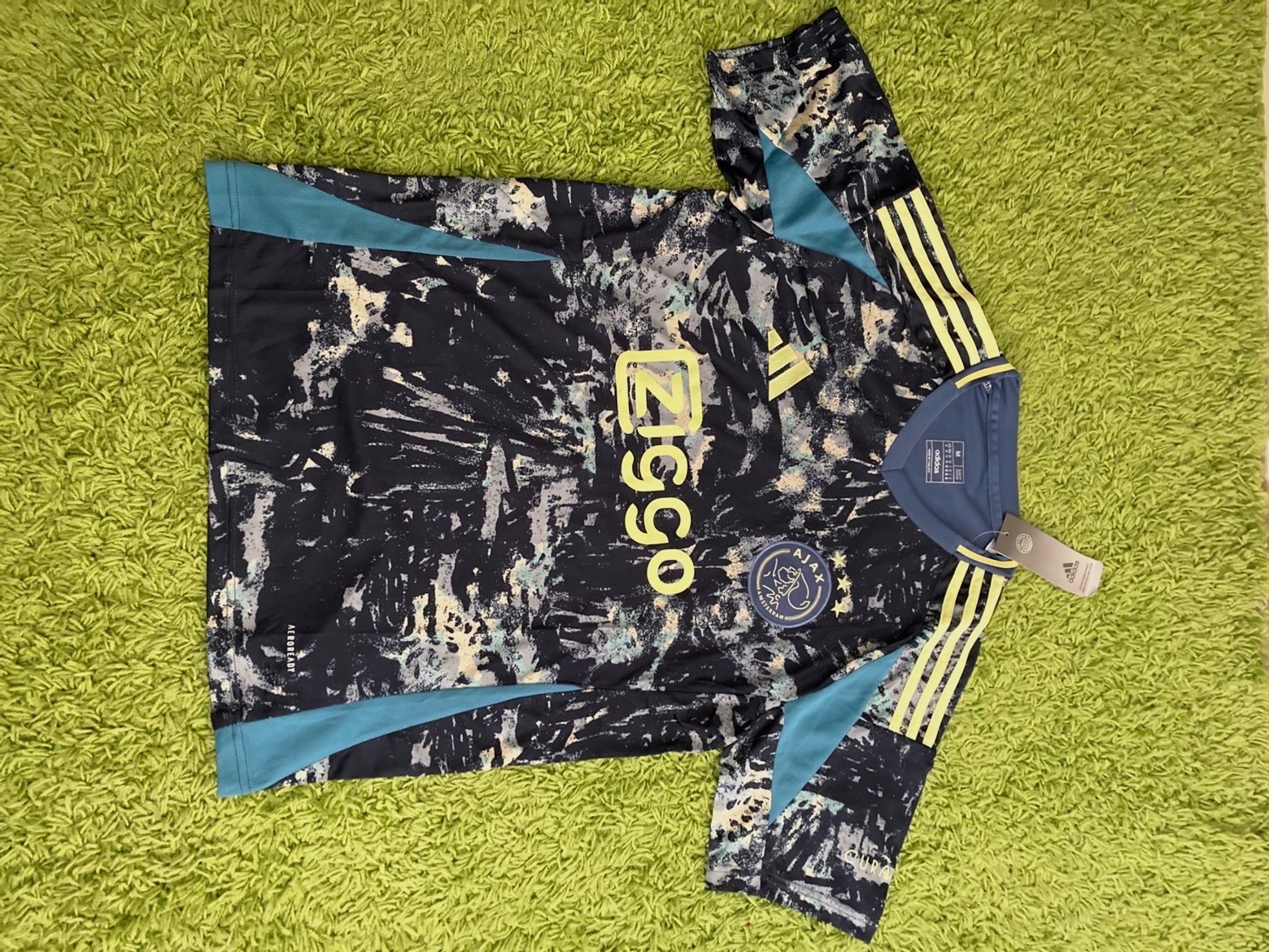 Maillot de foot taille M 