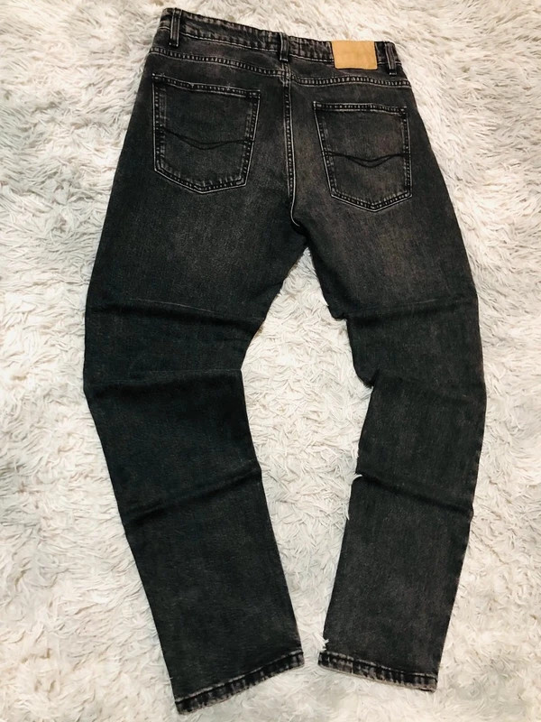 Pull&Bear Modern Faded Black Denim Jeans Straight Y2K Oldmoney Streetwear Vintage - Size 42 EU (L) – Pull & Bear – taille W26 | FR 36 2