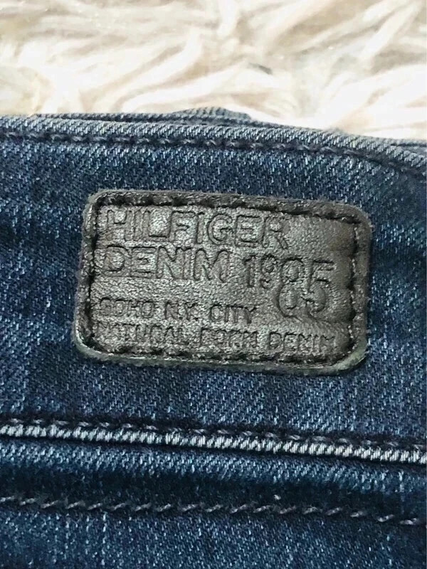 Tommy Hilfiger Denim Nirvana Skinny Jeans Dark Blue Moto Biker Knee Y2K Streetwear Vintage - Size S – Tommy Hilfiger – taille S / 36 / 8 5