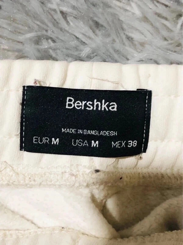 Bershka Cargo Joggers Cream Utility Y2K Modern Tech Streetwear - Size M – Bershka – taille M 5