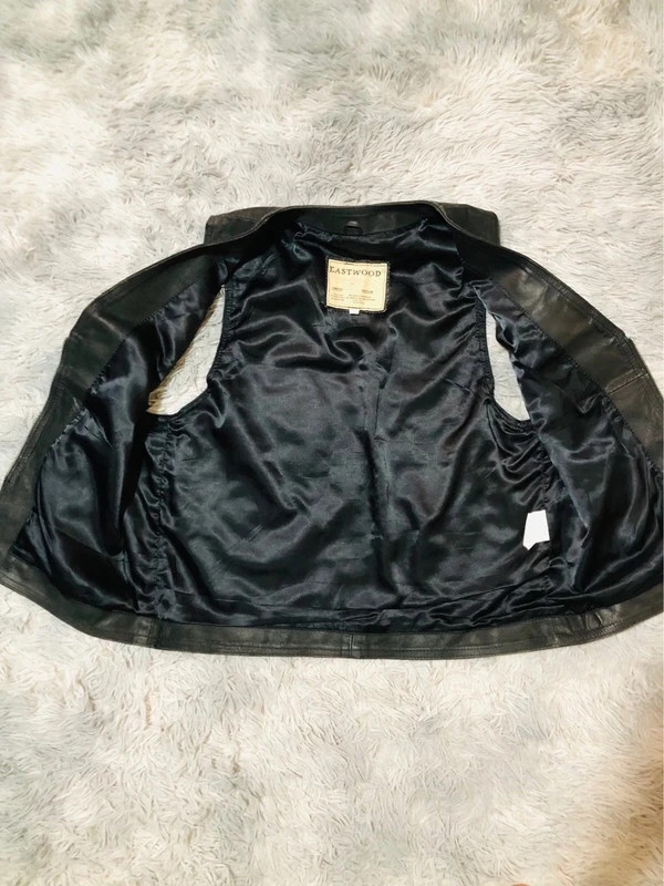 Eastwood Real Leather Biker Vest Black Full Zip Waistcoat V Neck Zipped Pockets Sleeveless - Size XL – Vintage Dressing – taille XL 5