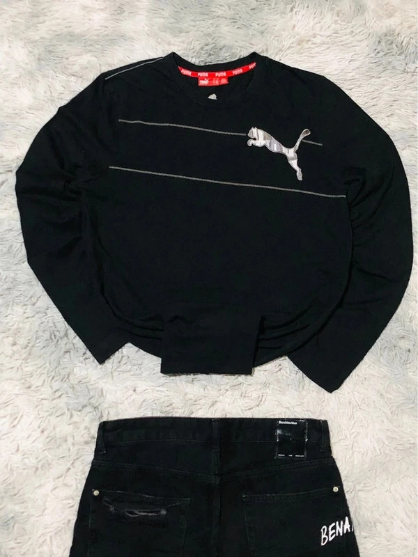 Puma Sweatshirt Black 100% Cotton Crewneck Embroidered Cat Logo Contrast Stitch Long Sleeve - Size M