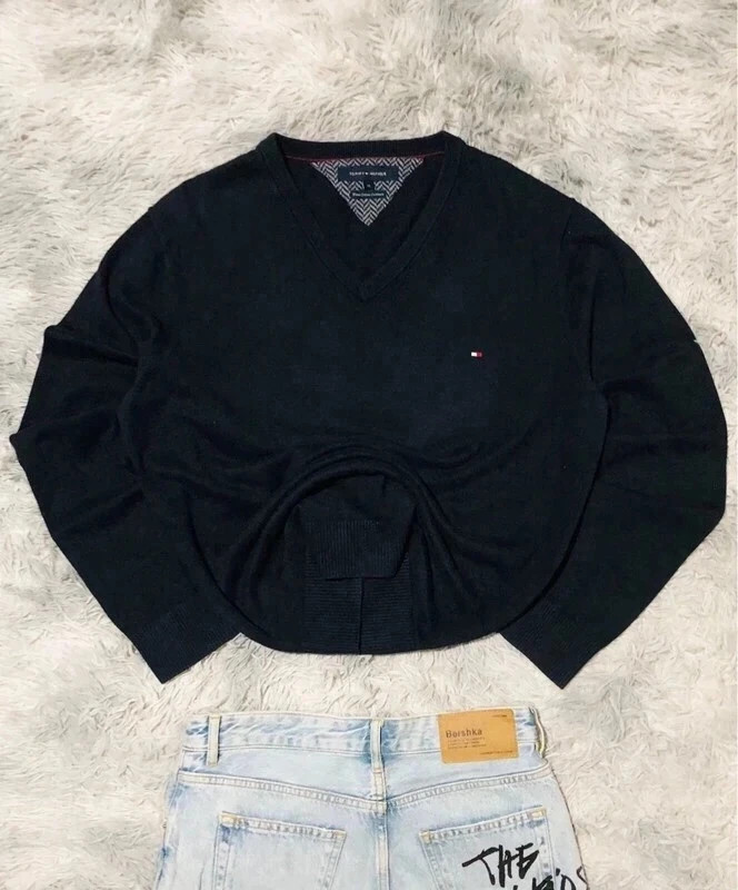 Tommy Hilfiger V-Neck Sweater Jersey Navy Blue Y2K Oldmoney Classic Winter Small Logo Flag - Size XL