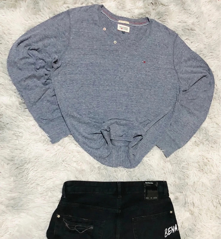 Tommy Hilfiger Denim Button Neck Sweater Jersey Grey Y2K Oldmoney Classic Small Logo Flag - Size L – Tommy Hilfiger – taille L 2