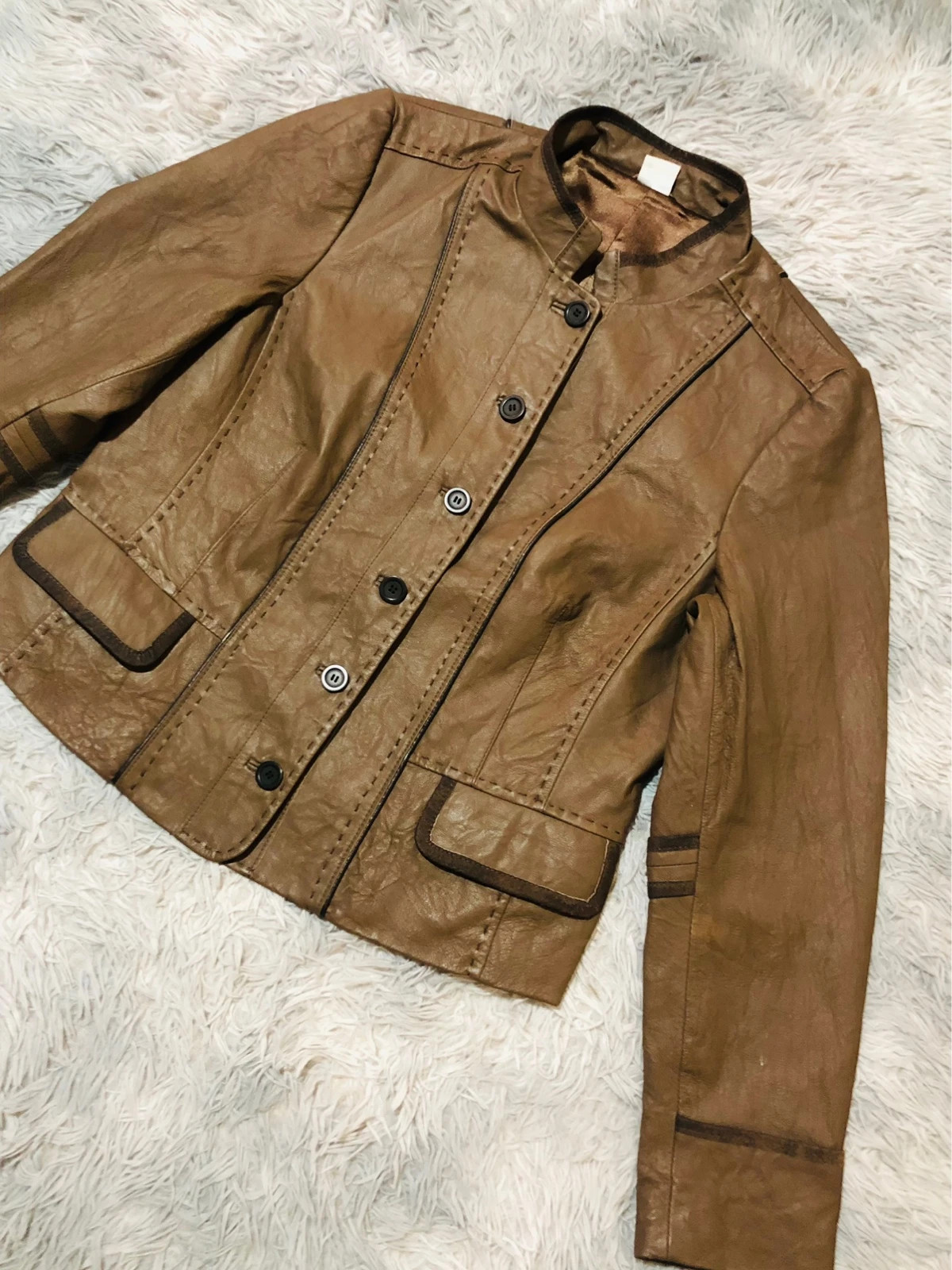 M&S Genuine Leather Jacket Brown Button Front Stand Collar Contrast Trim Flap Pockets - Size L EU 42 – Vintage Dressing – taille L / 40 / 12 3