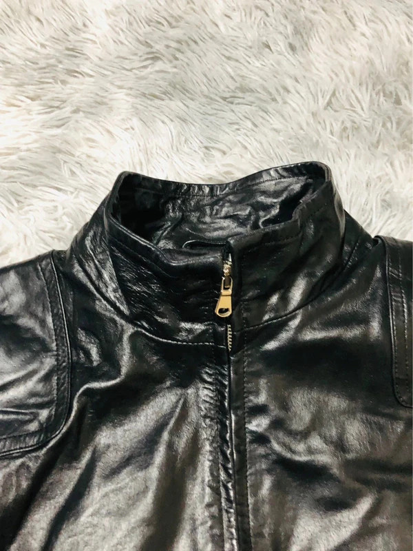 United Colors of Benetton Real Leather Overcoat Black Zip Stand Collar Matrix Y2K 00s Style - Size M – Vintage Dressing – taille M / 38 / 10 4