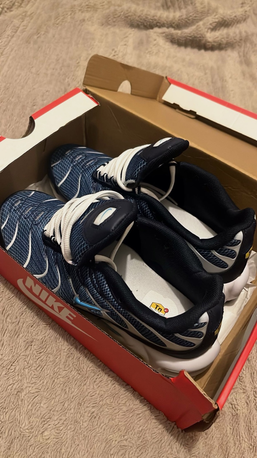 👟Nike Air Max Plus TN – Bleu marine / Blanc / Turquoise – Neuves jamais portées – Nike – taille EU 41 5
