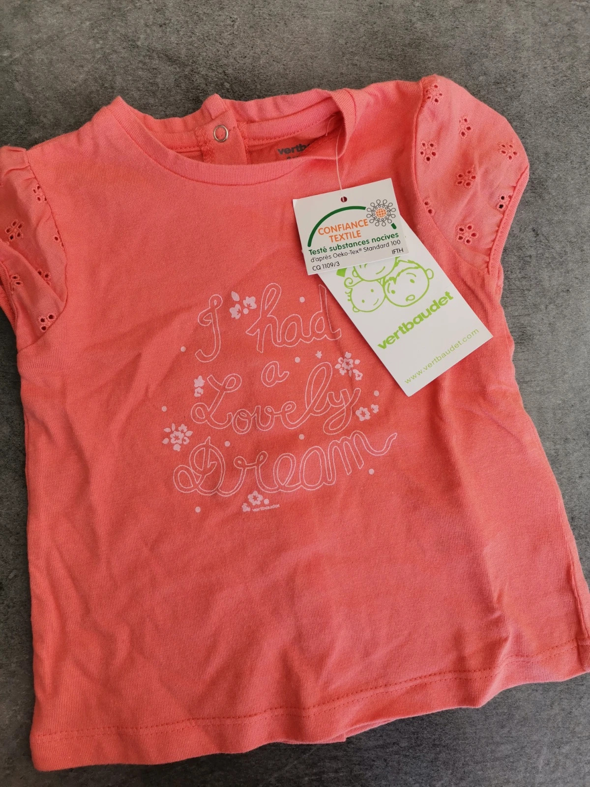 Tee shirt neuf vertbaudet