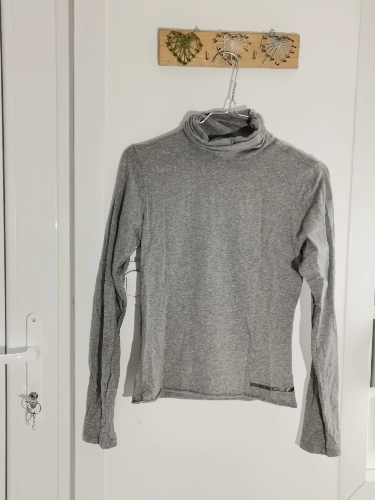 Sous pull dkny – DKNY – taille 16 ans / 176 cm