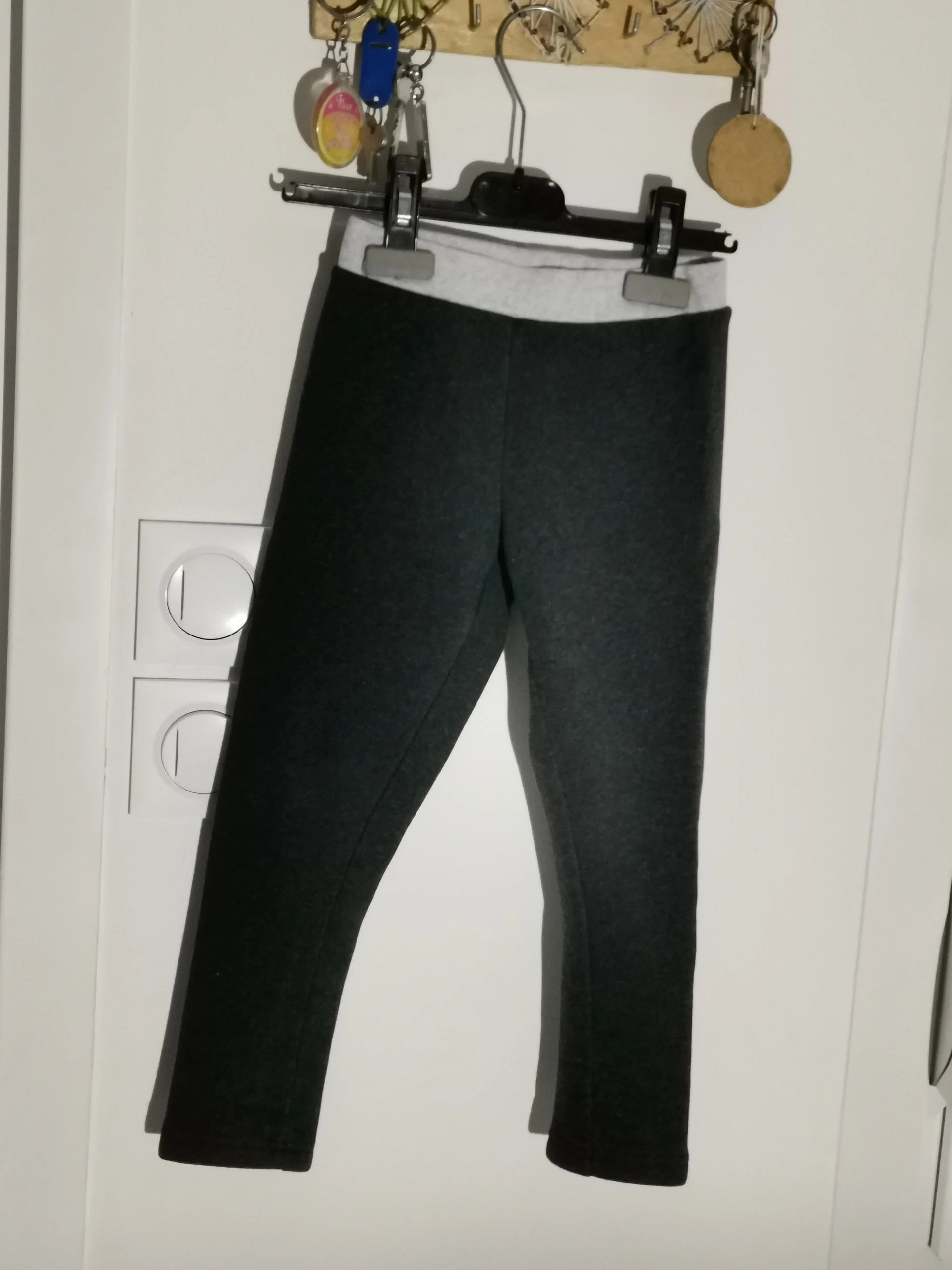 Pantalon – Eldys – taille 5 ans / 110 cm