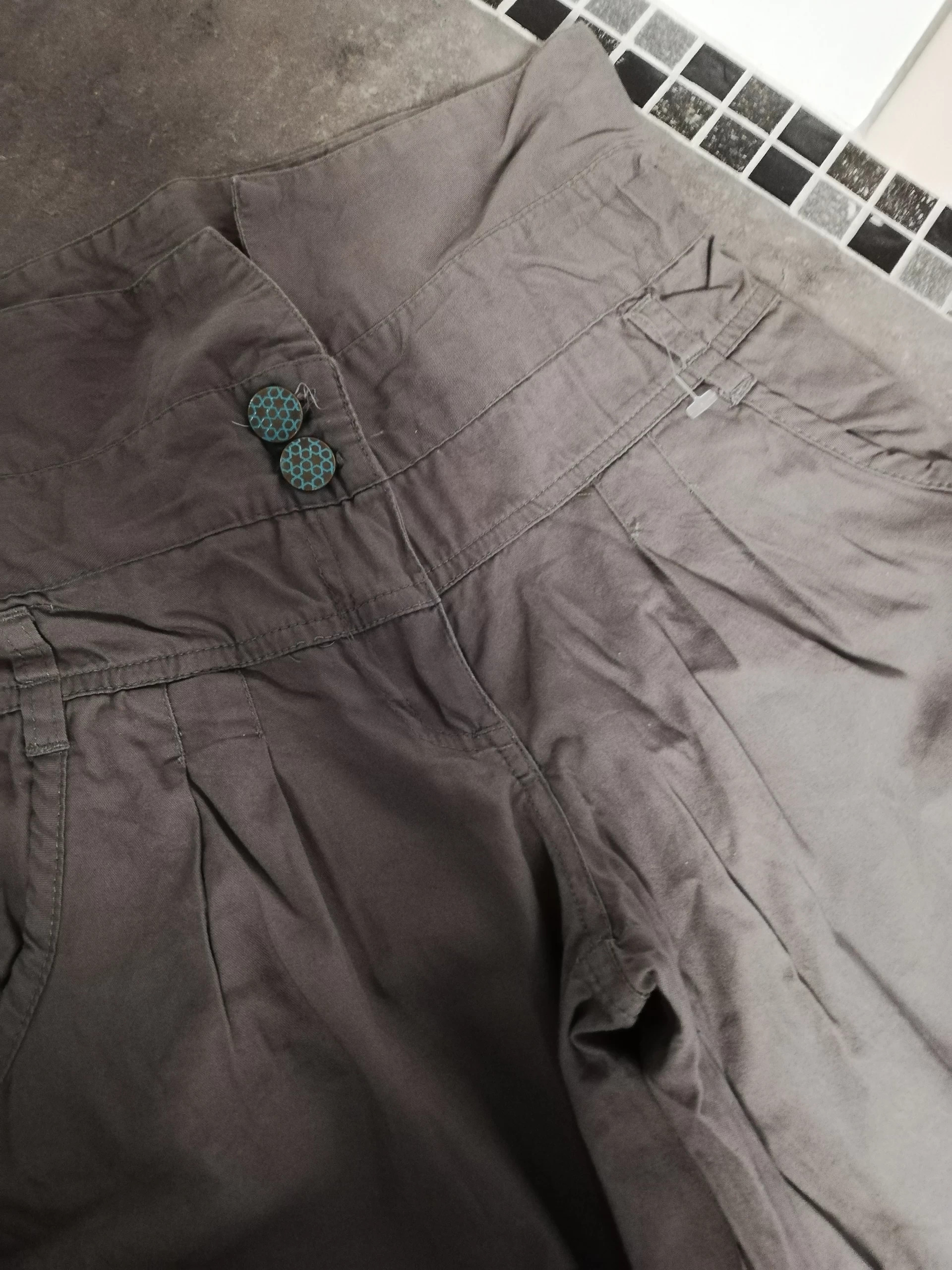 Pantacourt gemo – Rosebud – taille 14 ans / 164 cm 3