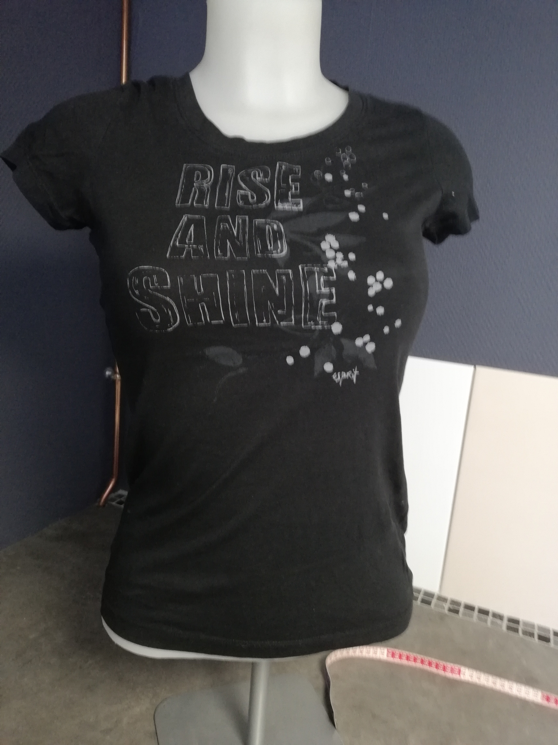 Tee shirt