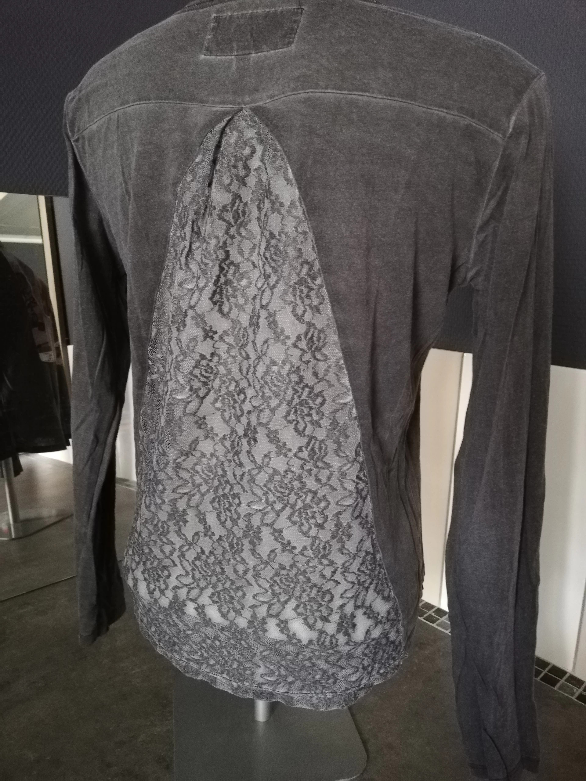 Haut ml garcia – Garcia – taille 16 ans / 176 cm 2