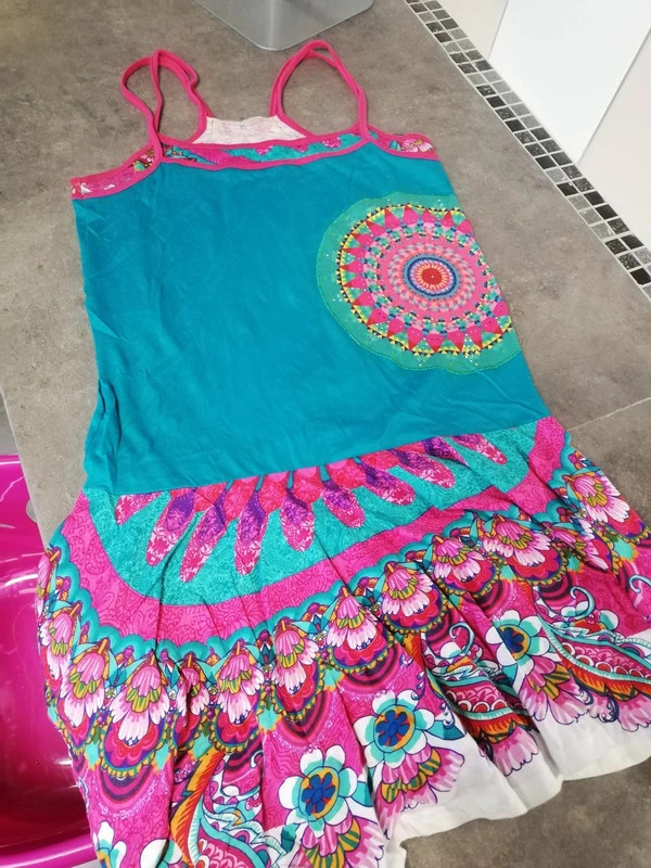 Robe desigual