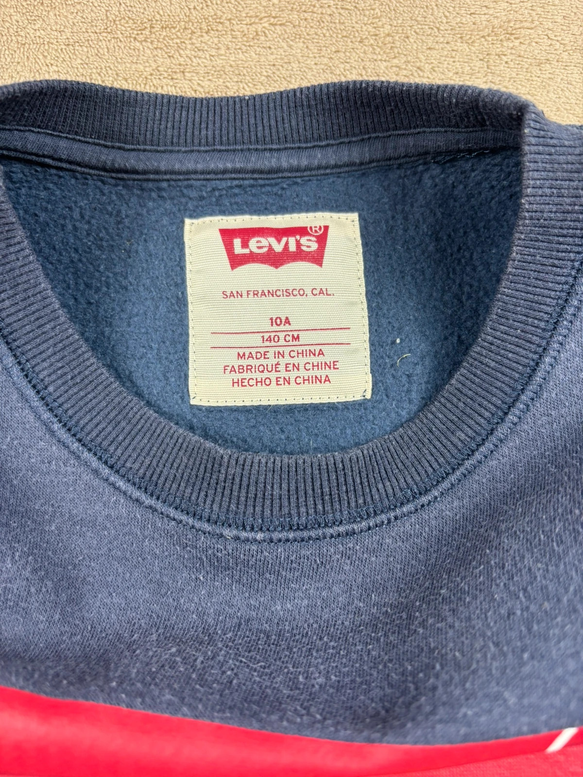 Sweat / Sweatshirt Levi's bleu marine logo Batwing rouge – Enfant 10 ans (140 cm) – Levi's – taille 10 ans / 140 cm 3