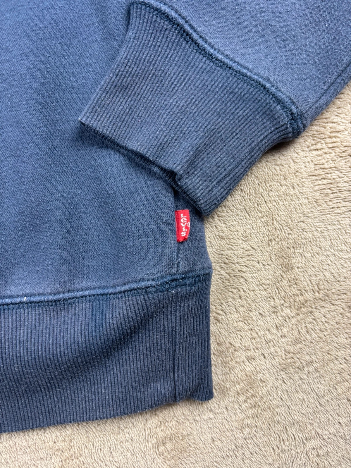 Sweat / Sweatshirt Levi's bleu marine logo Batwing rouge – Enfant 10 ans (140 cm) – Levi's – taille 10 ans / 140 cm 4