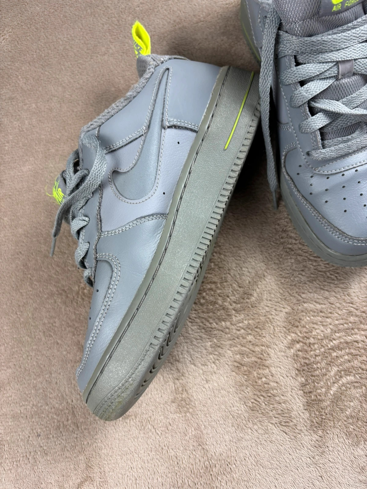 Nike Air Force 1 grises et fluo taille 38.5 – Nike – taille 38 2