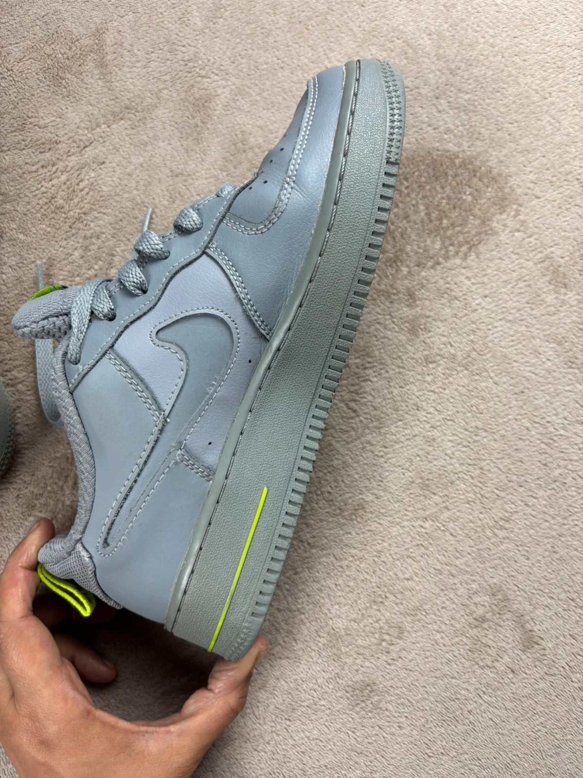 Nike Air Force 1 grises et fluo taille 38.5 – Nike – taille 38 5