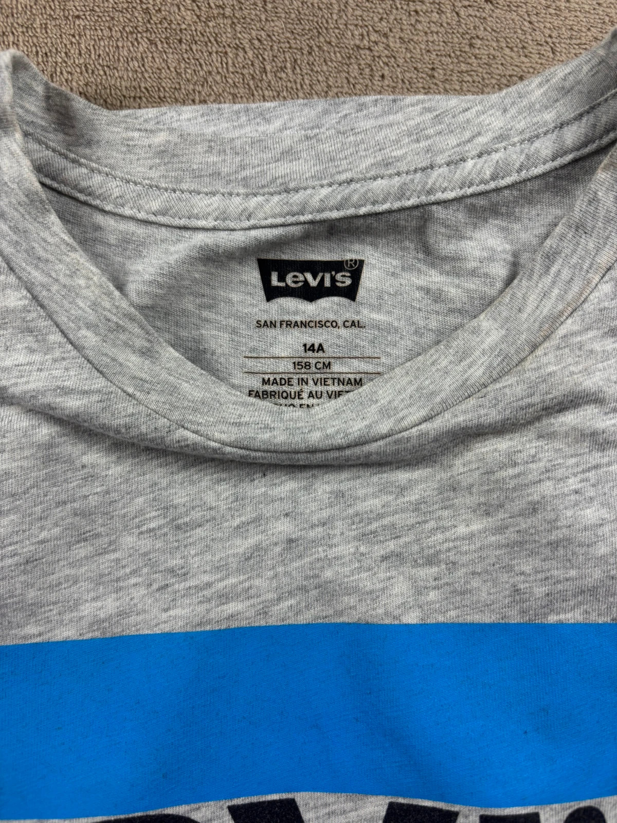 T-shirt Levi's gris chiné - 14 ans (158 cm) – Levi's – taille 14 ans / 164 cm 4