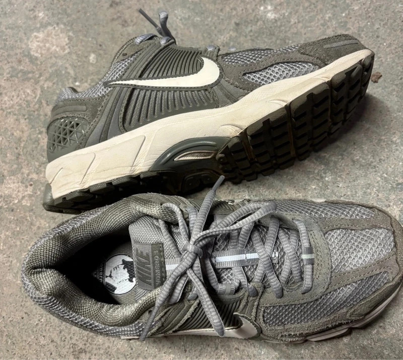 Nike Zoom Vomero 5 Grises - Taille 38 – Nike – taille 38 3