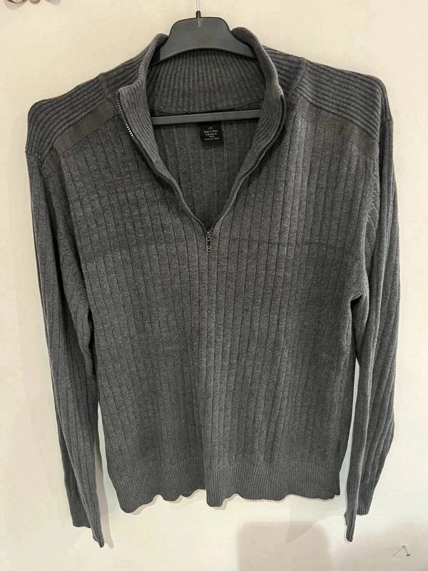 Pull Calvin Klein Jeans côtelé à col zippé – Calvin Klein – taille L 2