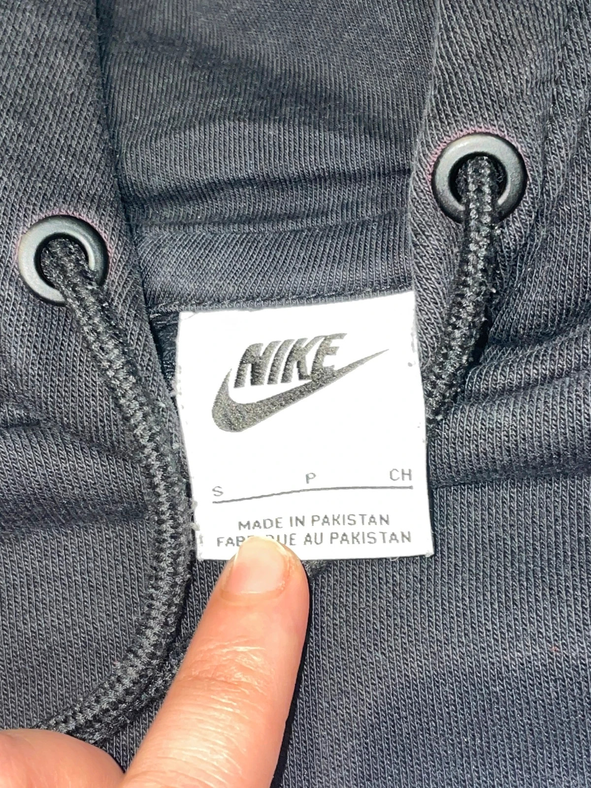 Sweat à capuche Nike noir – Nike – taille S 3