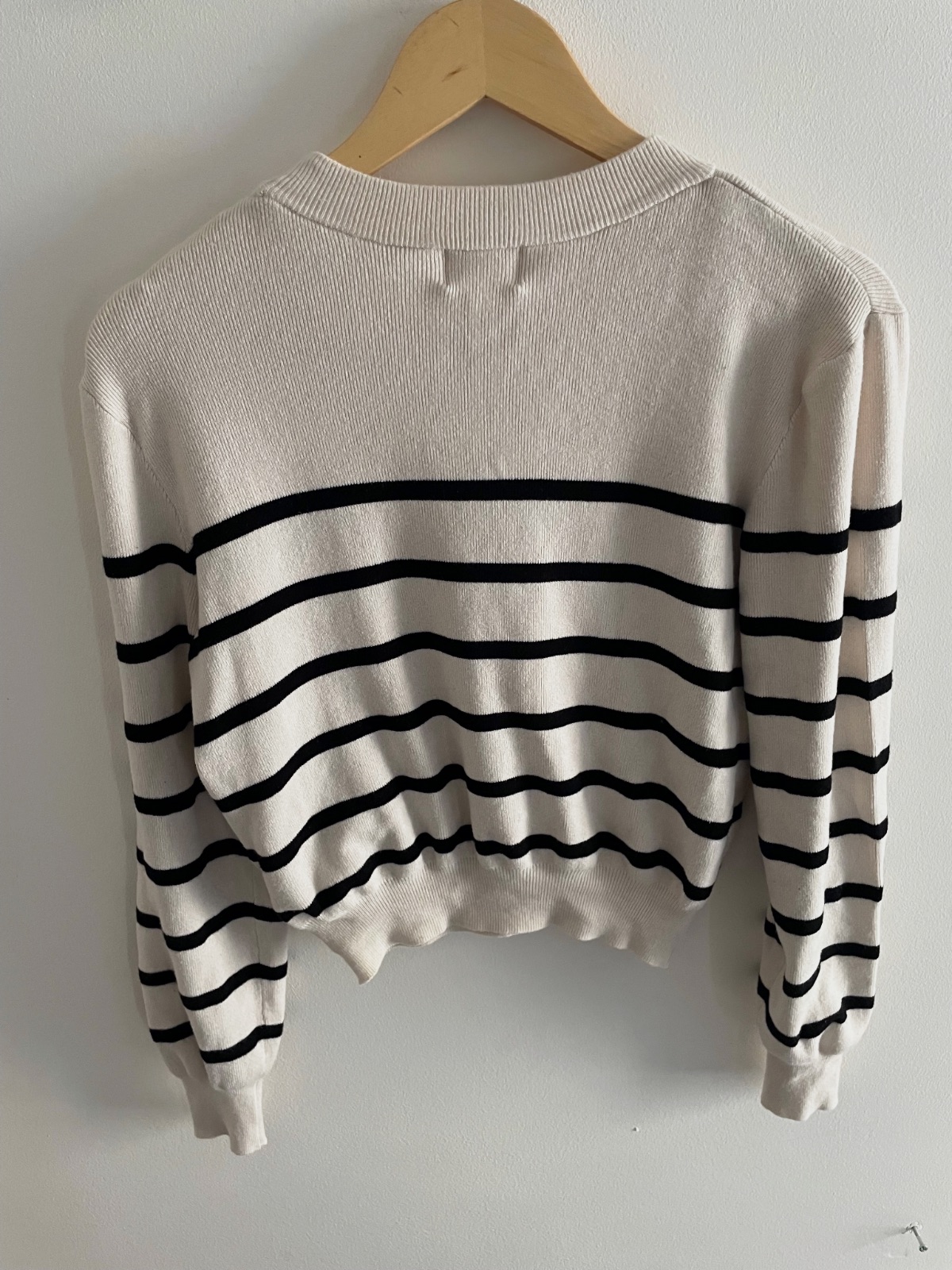Pull marinière H&M noir et blanc – H&M – taille S 2
