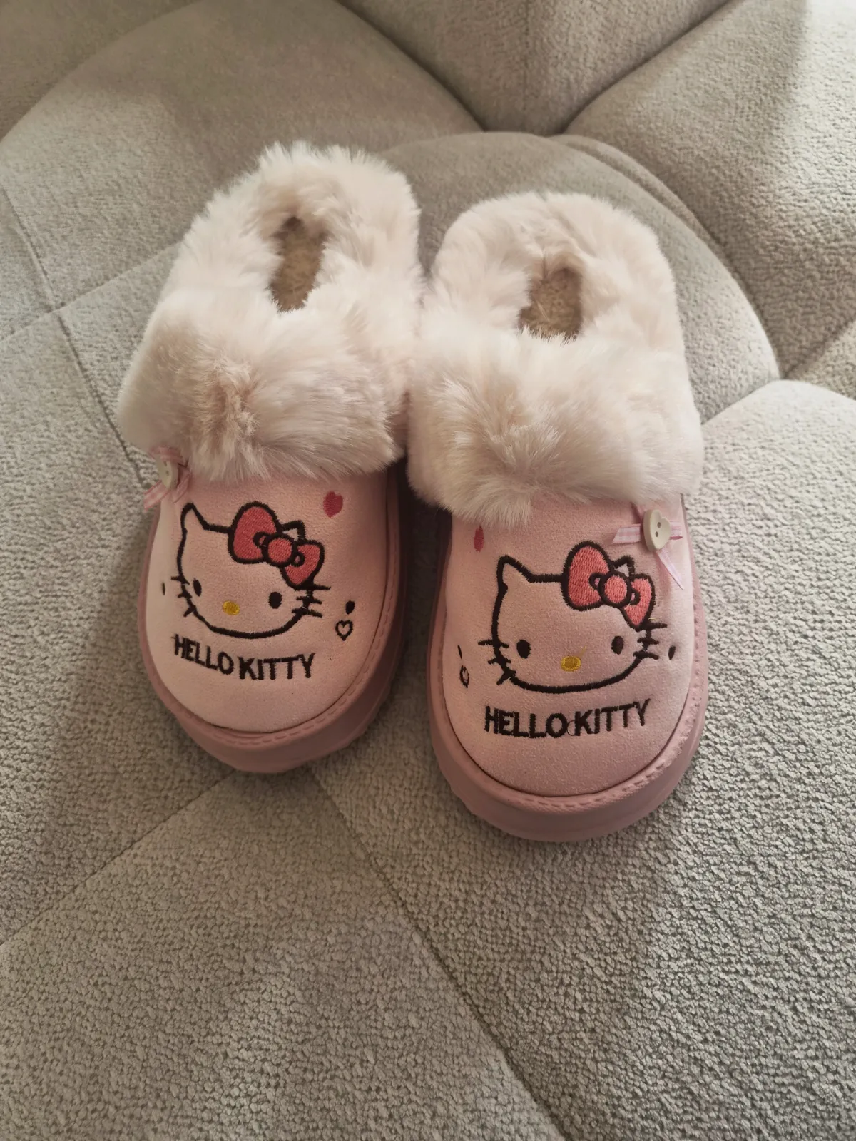 Chaussons douillet rose Hello Kitty Sanrio – Hello kitty – taille EU 39 3