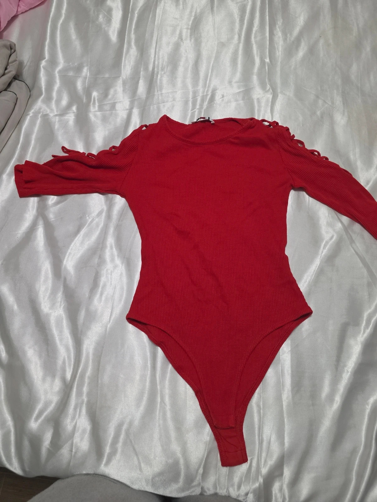 Body rouge manche lacee jusqu'au épaules – Jennyfer – taille L / 40 / 12 4