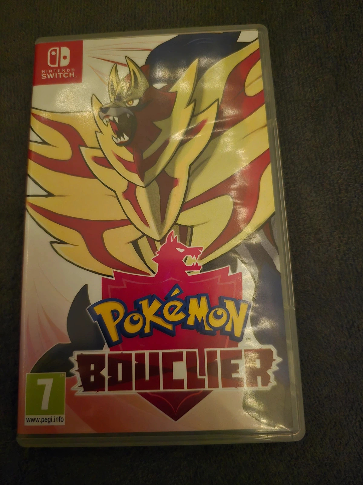 Jeu Nintendo switch Pokemon bouclier