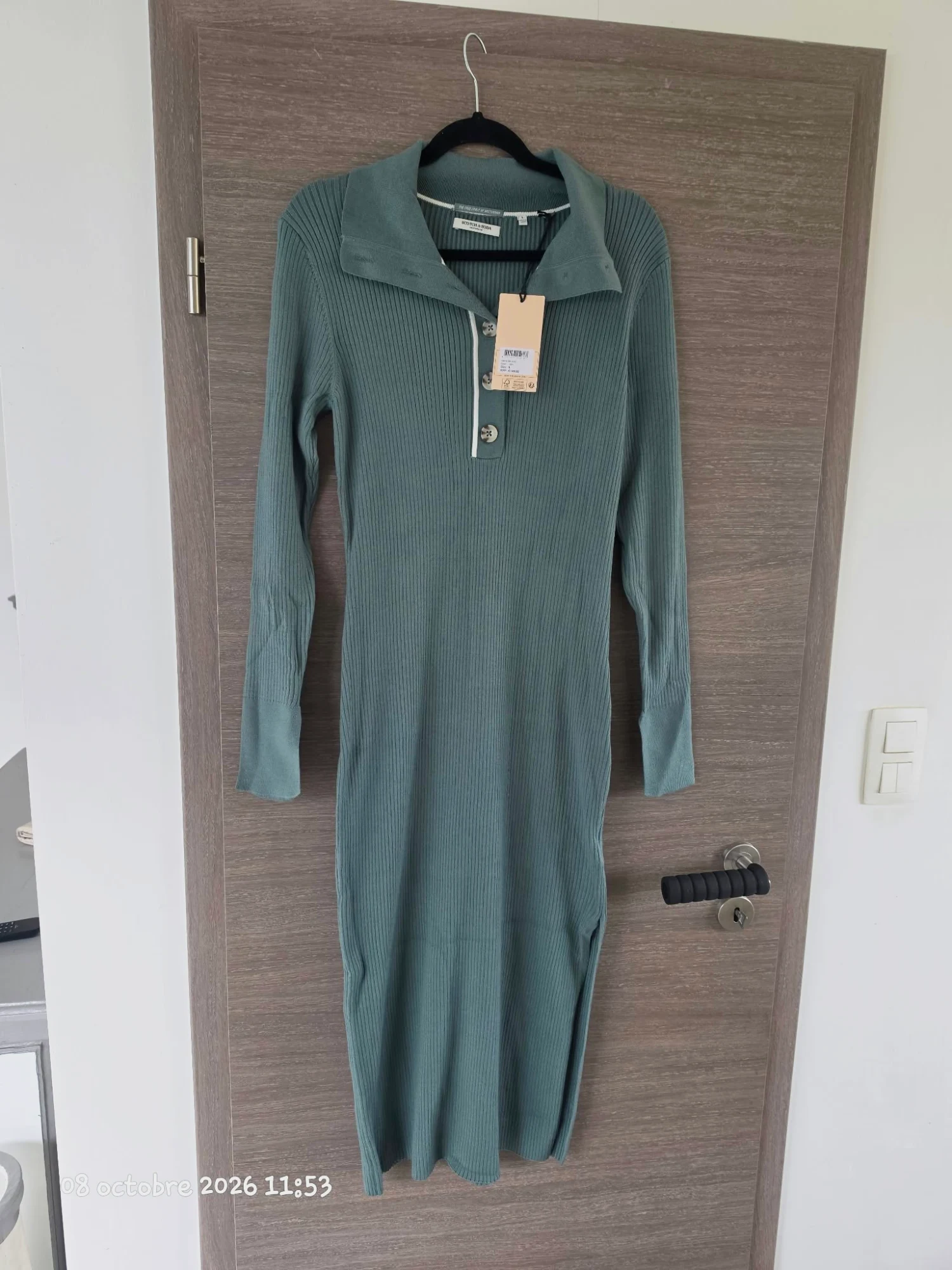✨ Robe longue Scotch & Soda neuve avec étiquette – Taille L –