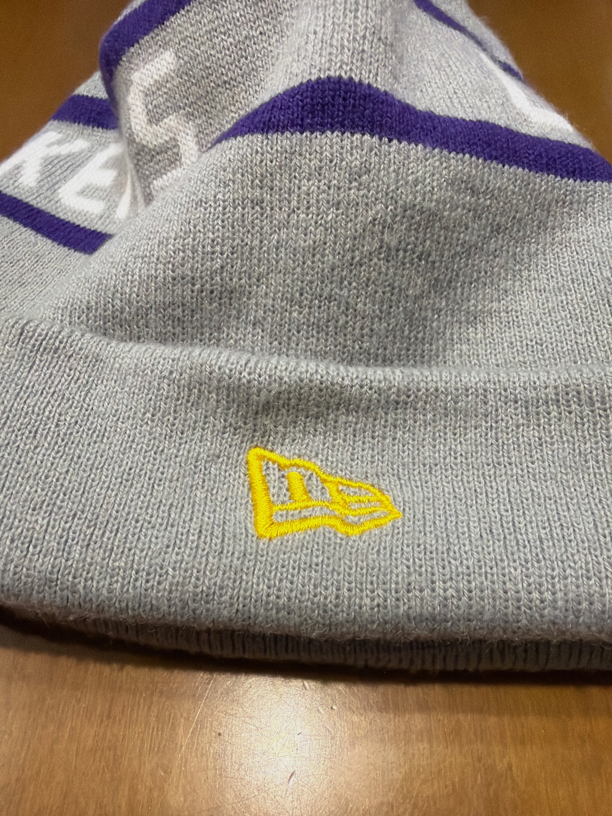 Gorro de punto New Era Los Angeles Lakers con pompón – New Era – taille Taille unique 4