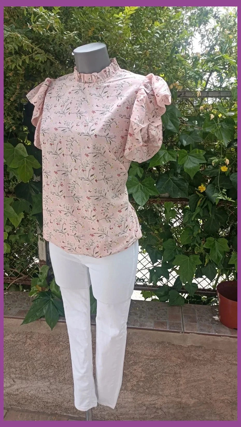 Blusa Floral Rosa con Volantes y Cuello Victoriano 🌈 – La Boutique – taille M / 38 / 10 3
