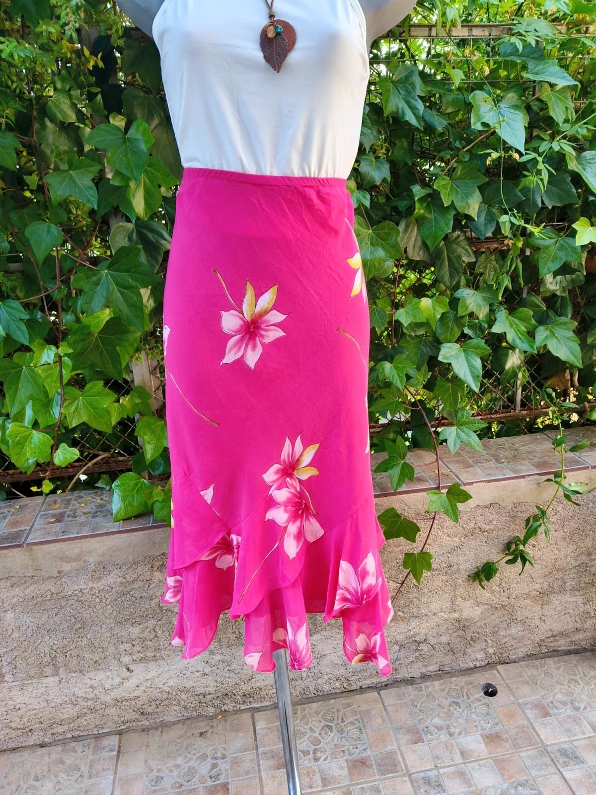 Falda Midi Floral Rosa Fucsia - Estilo Romántico/Boho 🌈 – La Boutique – taille XL / 42 / 14 2