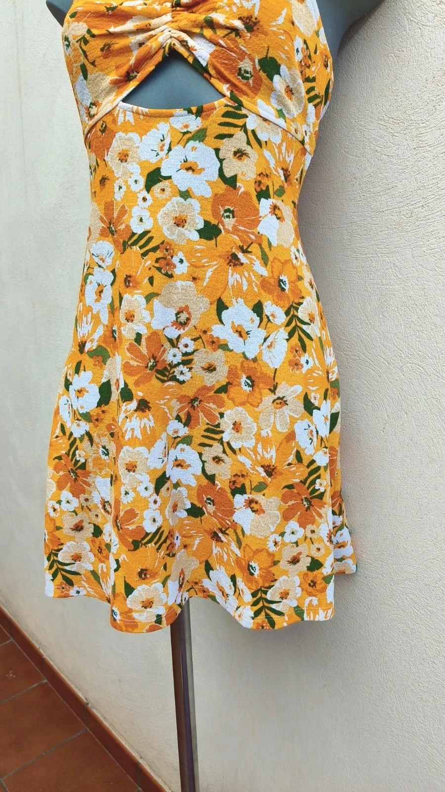 Vestido Floral con Abertura - H&M Divided 🌈 – H&M – taille M / 38 / 10 3