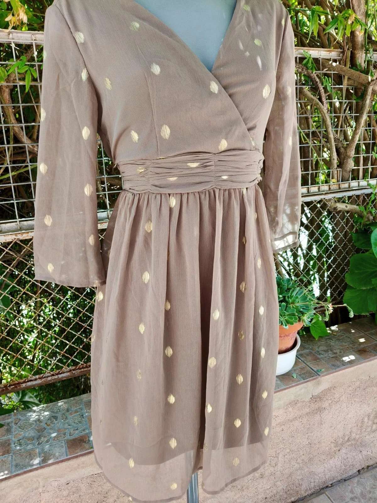 Vestido Midi Vero Moda - Lunares Dorado🌈 – Vero Moda – taille S / 36 / 8 3