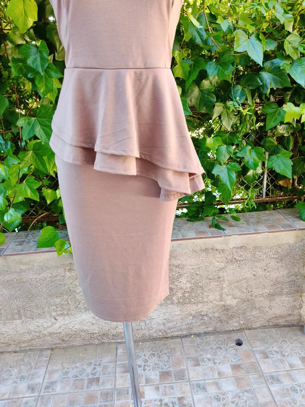 Vestido de Tubo con Volante Peplum – Elegante y Sofisticado 🌈 – Style – taille XL / 42 / 14 5
