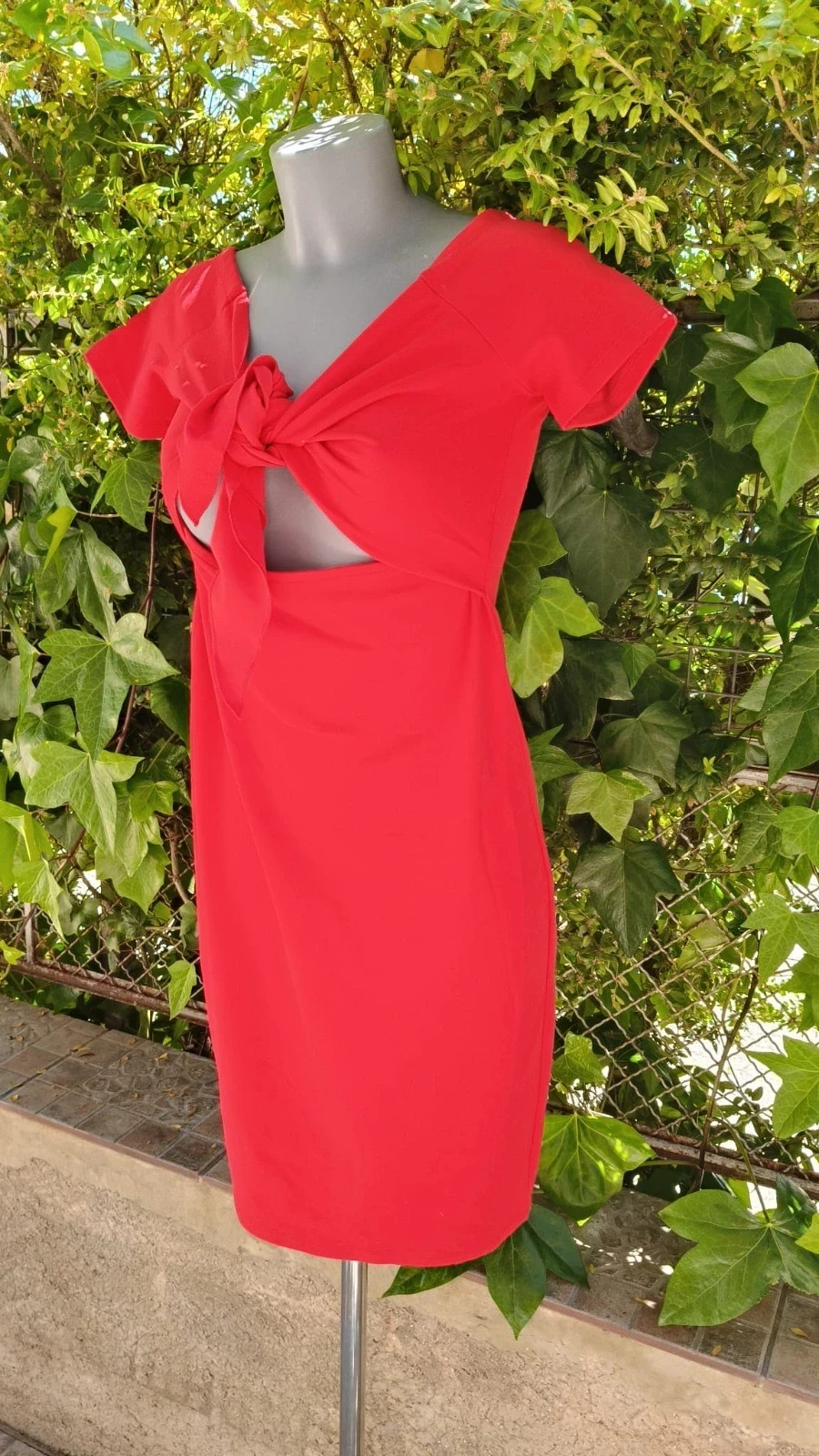 Vestido Rojo con Nudo y Cut-out - Zara 🌈 – Zara – taille L / 40 / 12 4