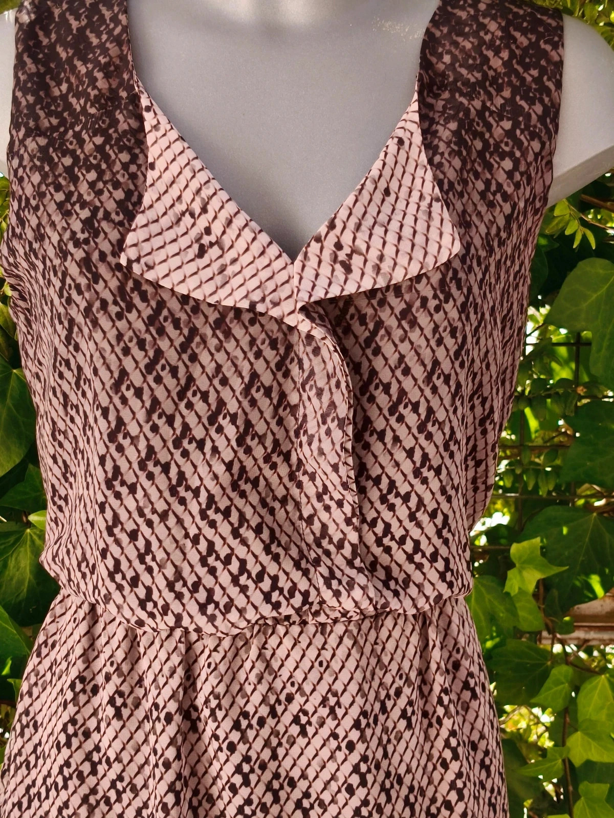 Vestido BURTON of London con estampado geométrico y cintura elástica 🌈 – BURTON of London – taille M / 38 / 10 4