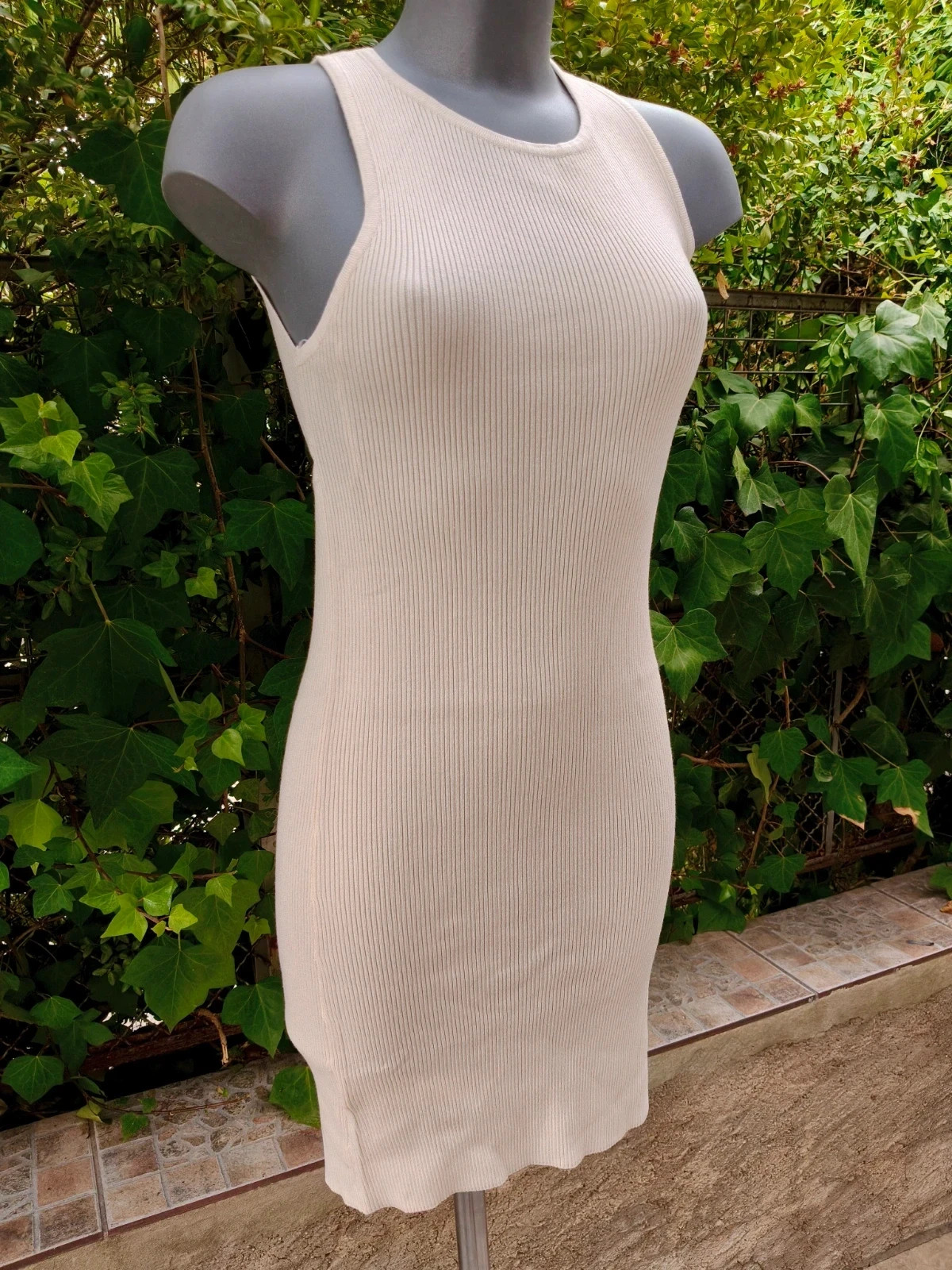 Vestido midi de canalé beige de Mango Talla L 🌈 – Mango – taille XL / 42 / 14 3