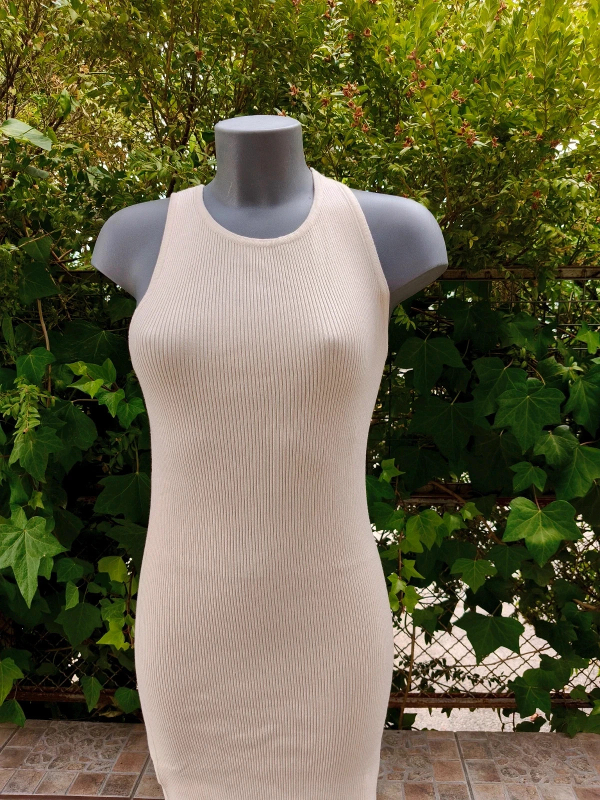 Vestido midi de canalé beige de Mango Talla L 🌈 – Mango – taille XL / 42 / 14 2
