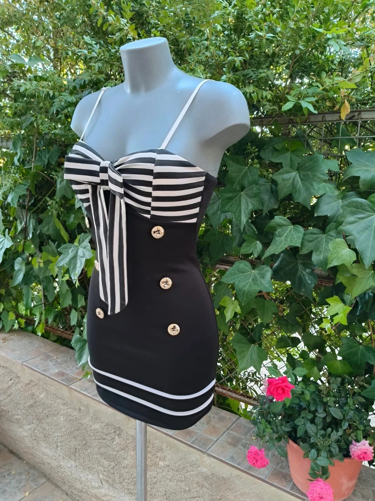 Vestido Mini Estilo Marinero / Pin-up (Con Lazada y Botones) 🌈 – Vintage Boutique – taille XS / 34 / 6 3