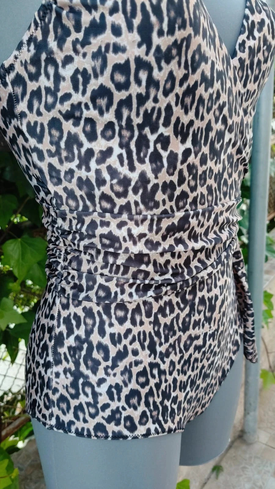 Bañador H&M Estampado de Leopardo - Efecto Moldeador 🌈 – H&M – taille S / 36 / 8 5