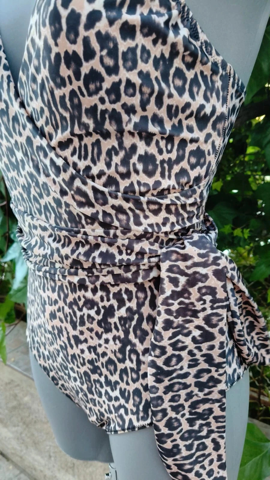 Bañador H&M Estampado de Leopardo - Efecto Moldeador 🌈 – H&M – taille S / 36 / 8 4