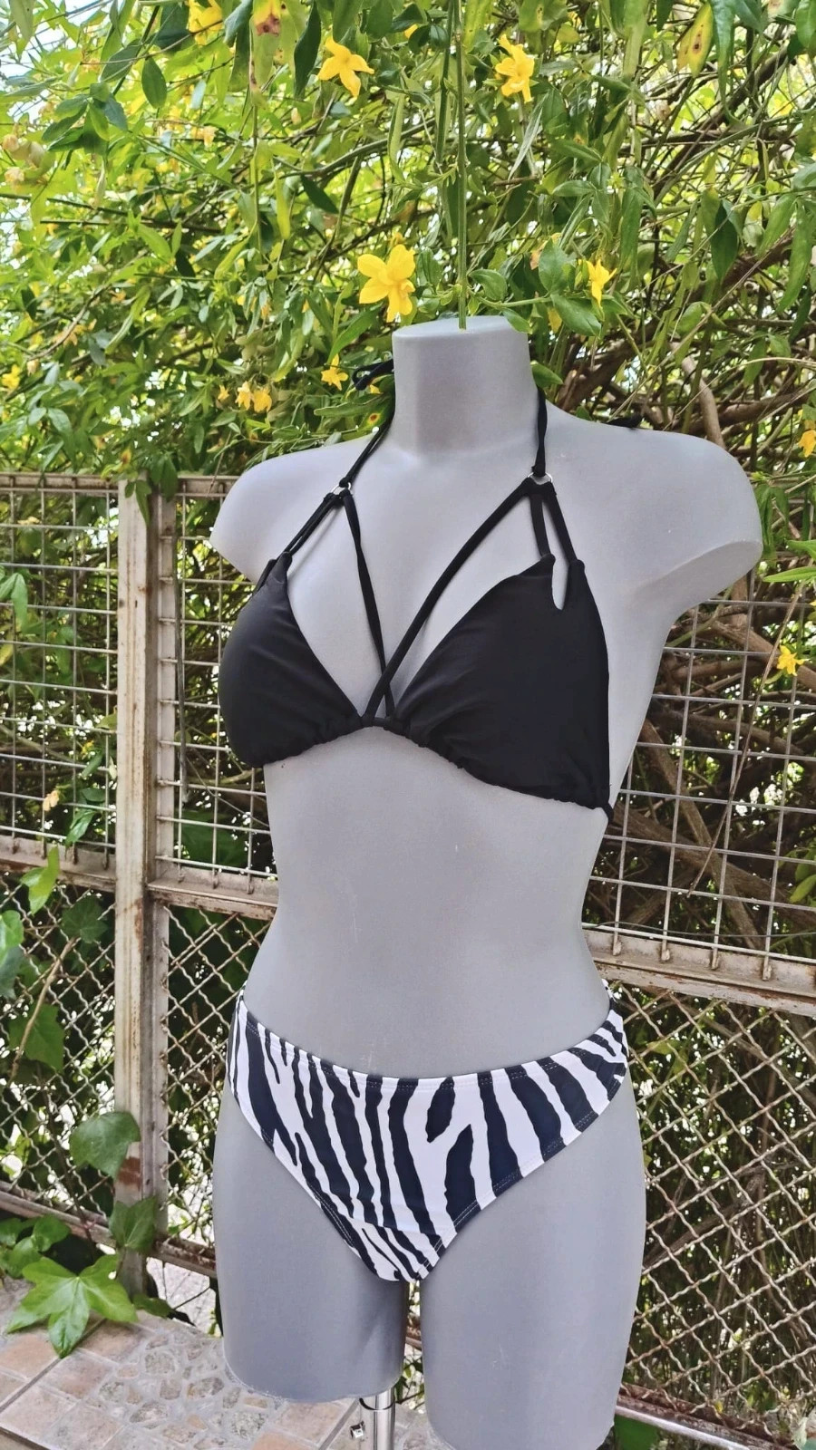 Bikini de Dos Piezas Janina - Estilo Cebra y Negro 🌈 – Janina – taille L / 40 / 12 2