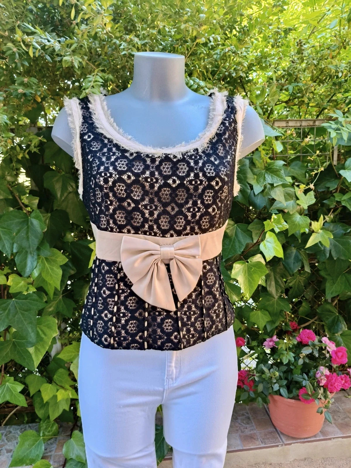 Top de encaje negro y satén beige con lazo Cabotine (Talla 44) 🌈 – Cabotine – taille XXL / 44 / 16 4