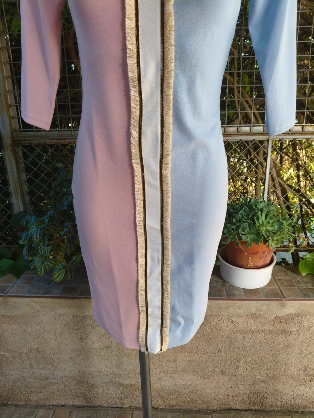Vestido Color Block Pastel con Detalles de Flecos 🌈 – Sazalaxa – taille M / 38 / 10 5